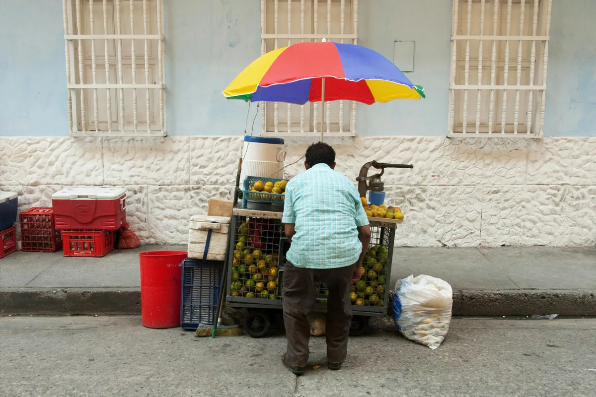 Vendeur ambulant en Colombie